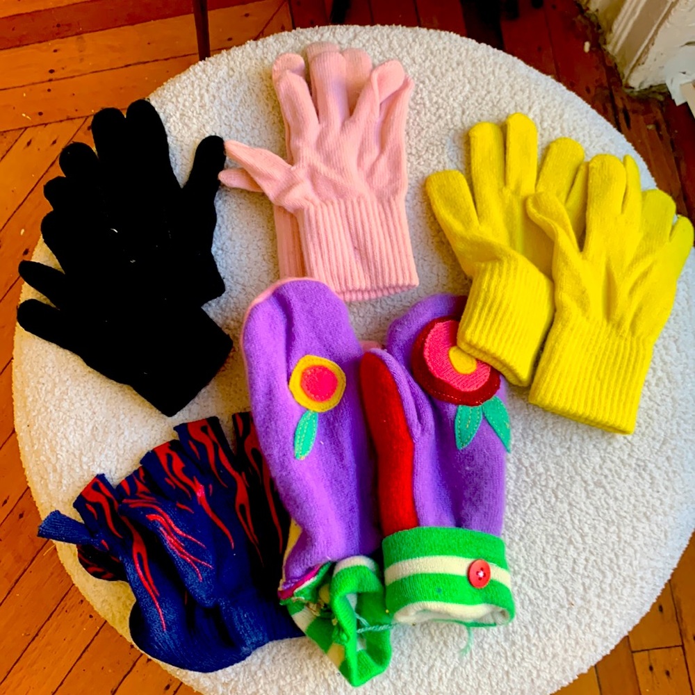 Bag of mittens.  5 pairs.